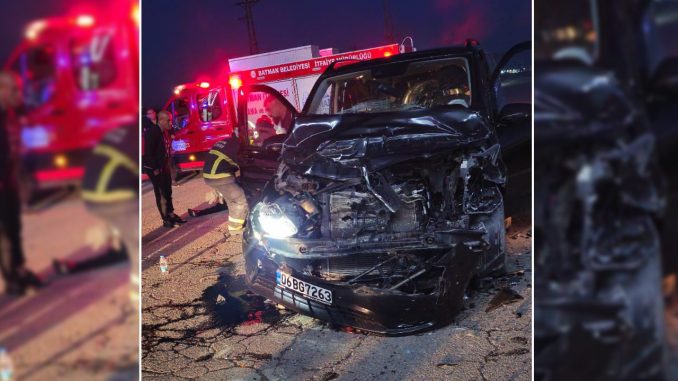 batmanda-trafik-kazasi-otomobil-ile-kamyonet-carpisti-5-yarali-ZFQ9nOmE.jpg